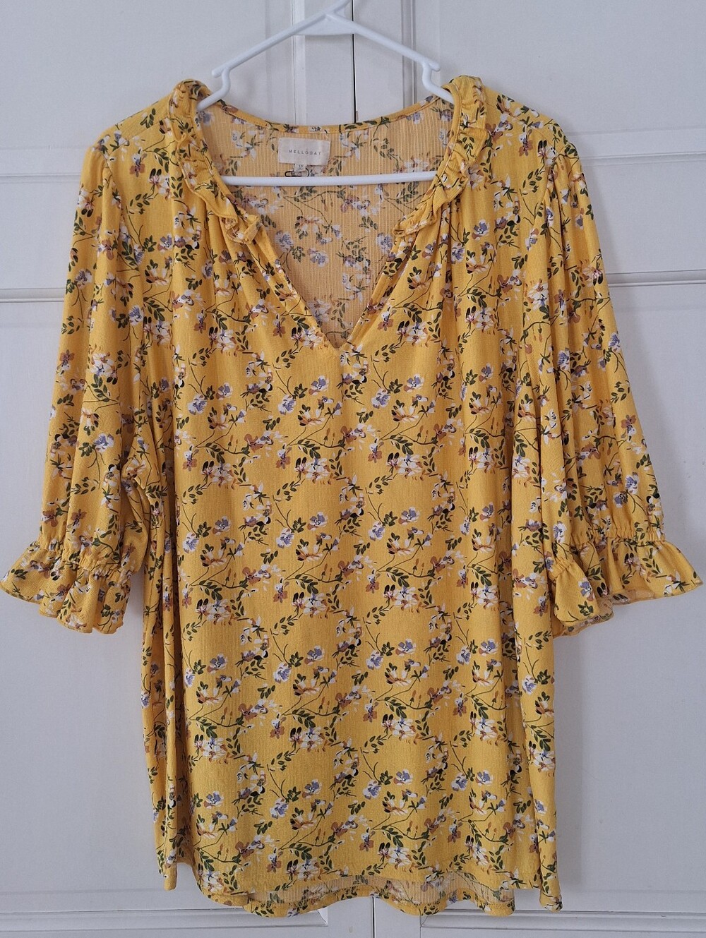 Melloday yellow floral top
